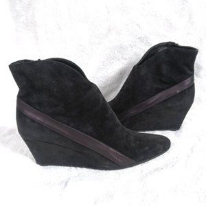 Robert Clergerie black suede ankle boots with plum leather stripe
